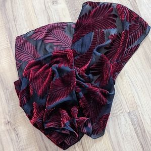 Black & Red Cut-out Scarf!
